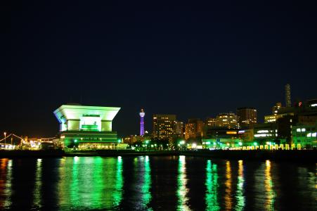 从大象鼻子公园看到的横滨夜景免费照片