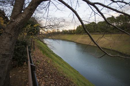 自然免费图片在Hanzo护城河附近