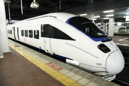 Limited Express“White Sonic”免费图片