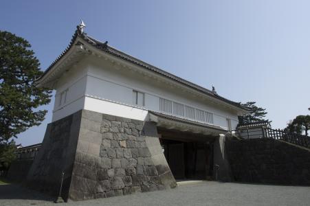 小田原城堡的酷门免费照片