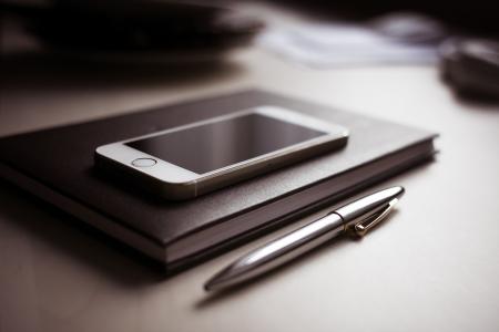 日记与新的iPhone 5S和笔