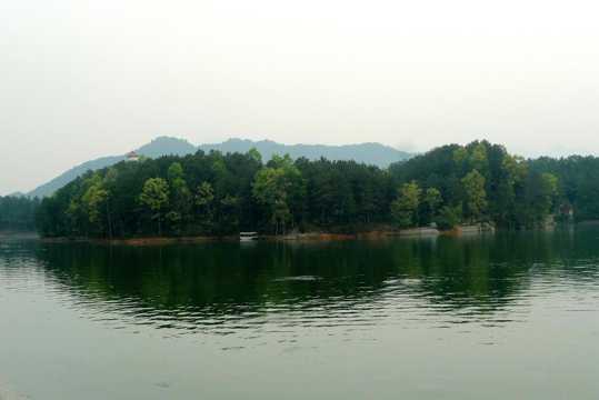 陕西汉中红寺湖景致图片