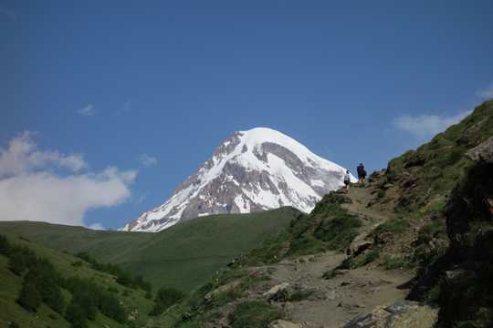 格鲁吉亚卡兹别克山自然景色图片