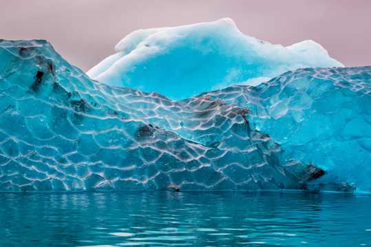 唯美的冰川景致图片