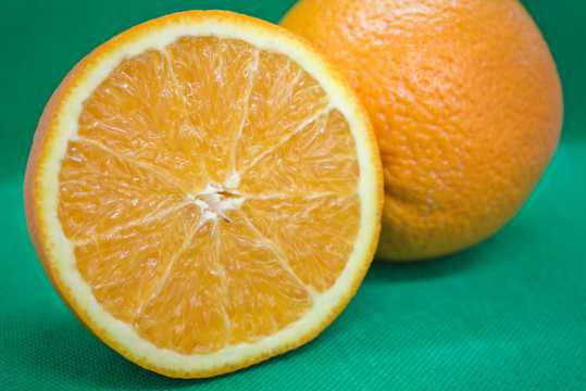 多汁橙色橘子图片