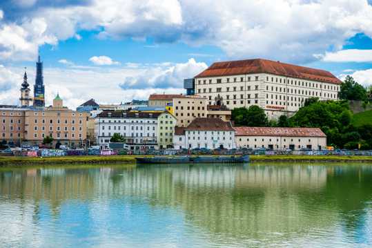 德国景致美好的多瑙河图片