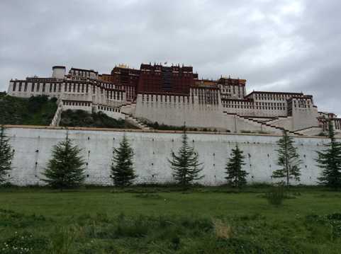 西藏拉萨布达拉宫风光图片